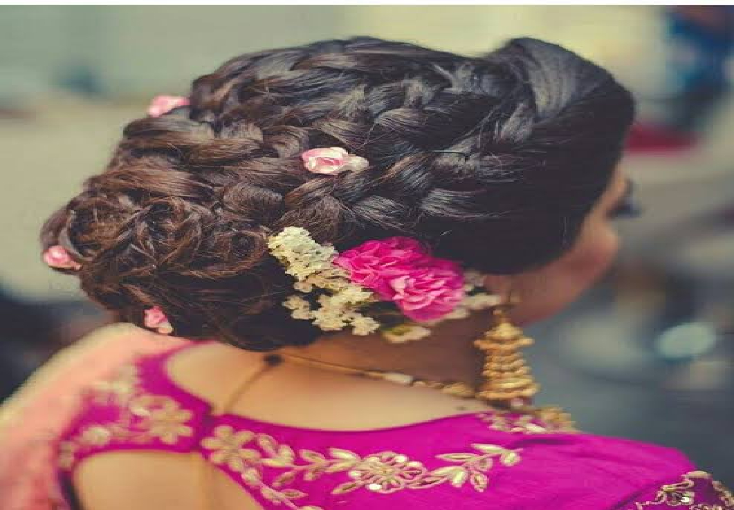 Traditional Bridal Hairstyle for Girls with Saree | Wedding/Reception  Hairstyle For Long Hair Girls - YouTube
