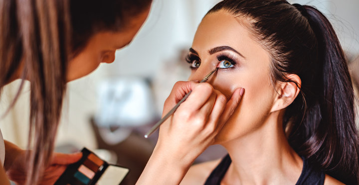 Inform your Makeup Artist Beforehand