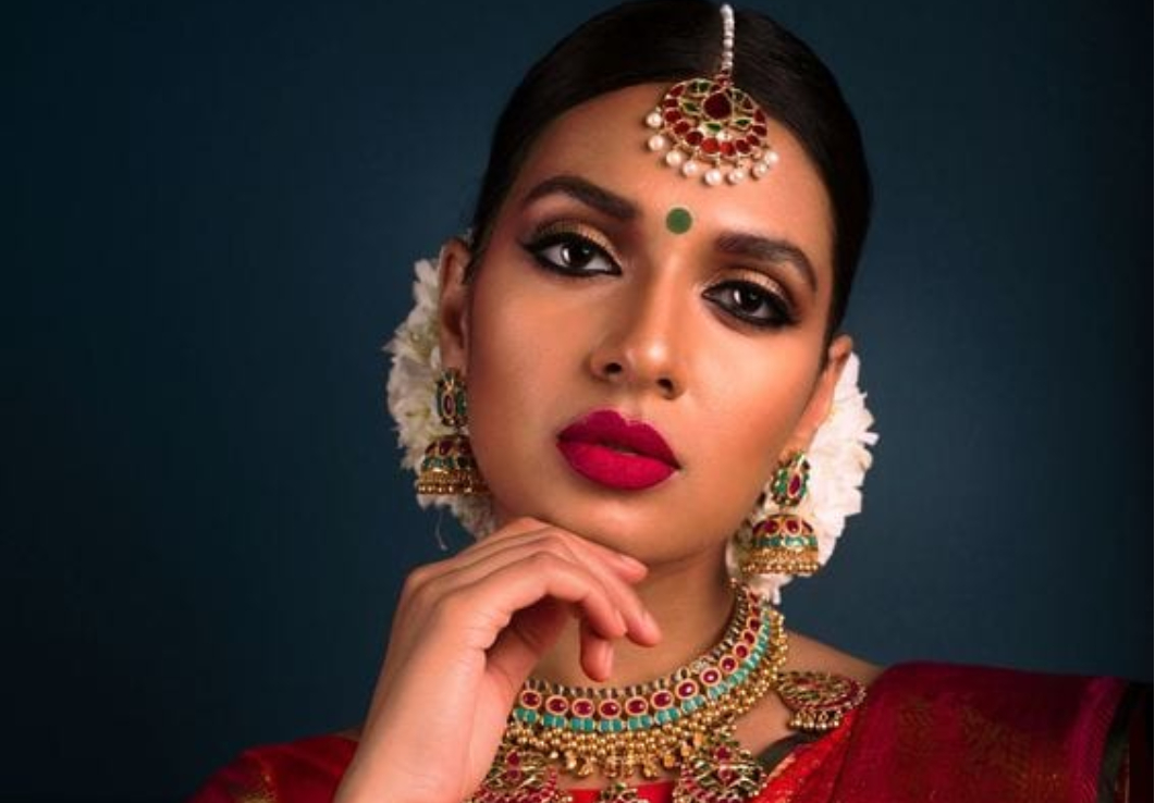 Quintessential Bridal Bindi Ideas for all the Gorgeous Bride Out There