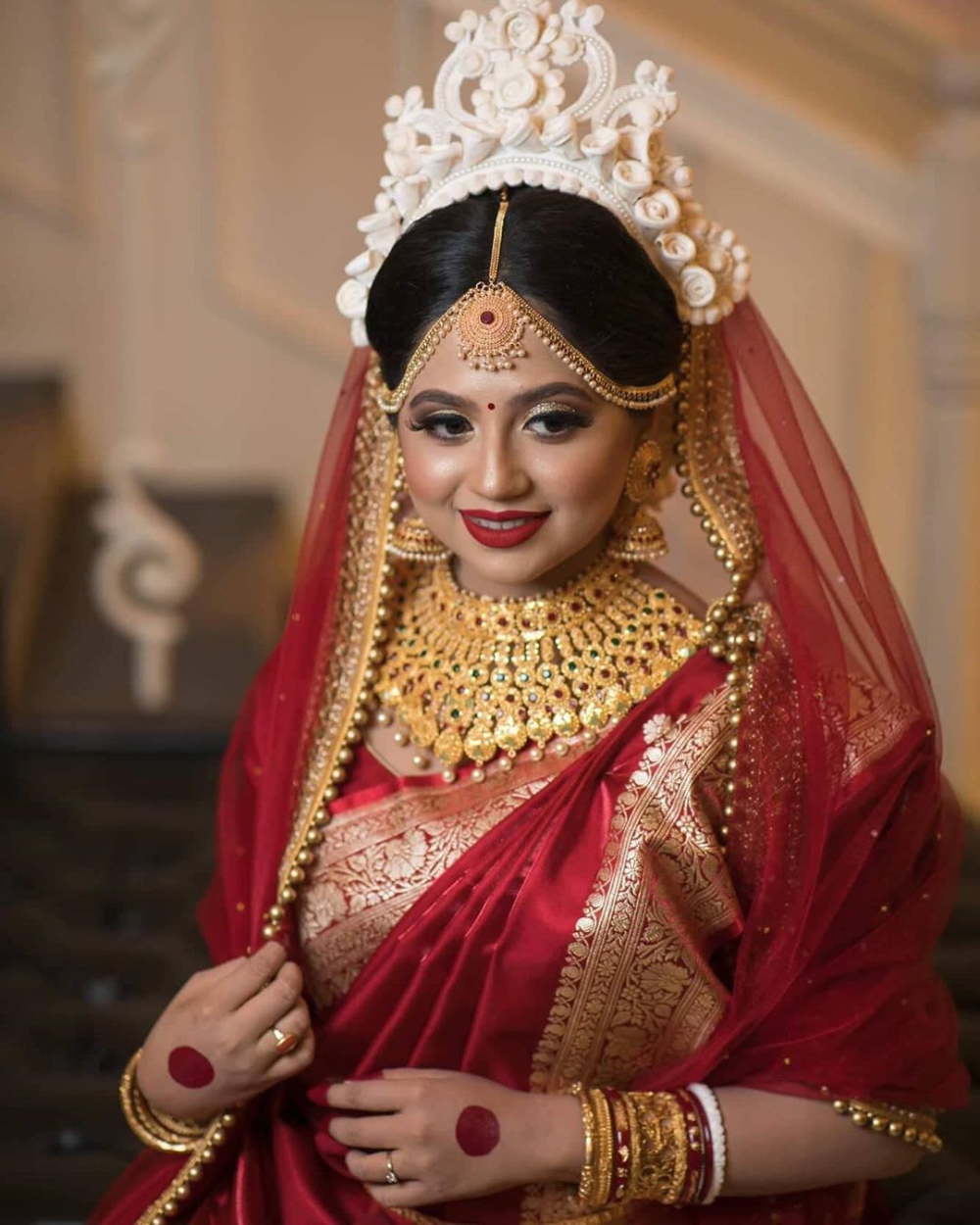 Traditional Bengali Bridal Makeup Look ,Hairstyle,Saree,And Jewelry ||Bengali  Bridal Look - YouTube