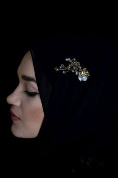 Muslim Bridal Jewelry - hijab pin set