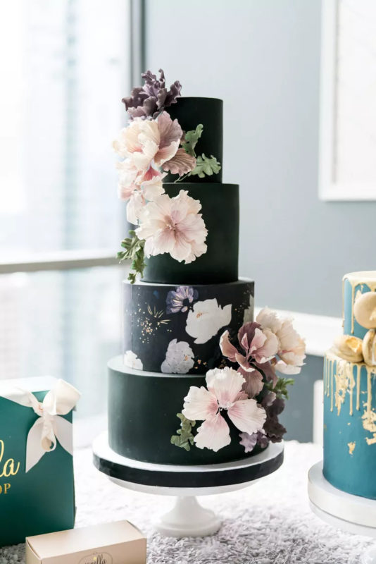 Bride to be Cake - black cake