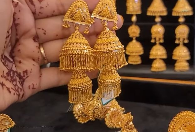 double layered jhaler - bridal gold jhumka designs