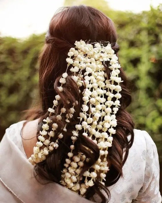 Latest Wedding Hairstyle | Long hair wedding styles, Front hair styles, Hair  style vedio