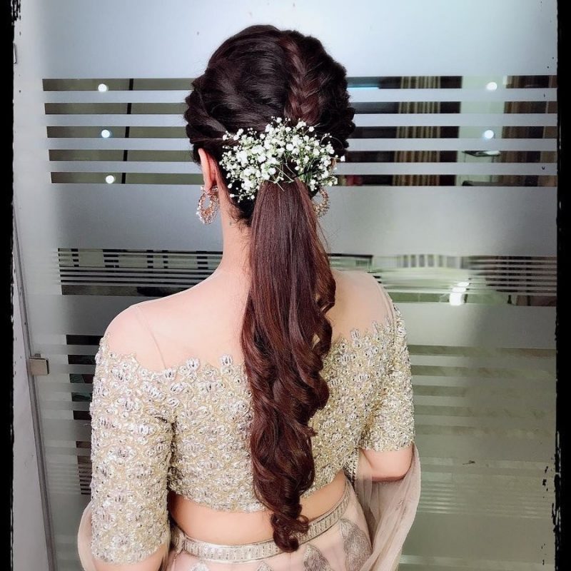 What To Wear When: Bridal Bun vs Open Hairstyle | WeddingBazaar