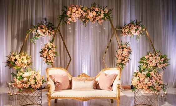 hexagonal - Flower Wedding Stage Decoration