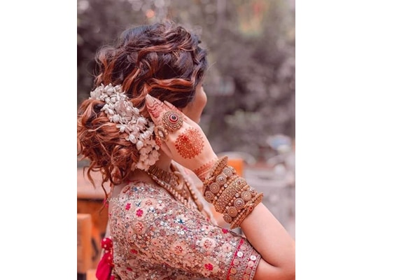 What are the different hairstyle ideas for a wedding reception? - Quora