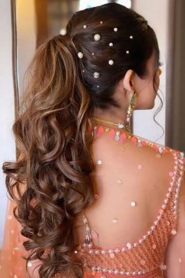 ponytail with pearls