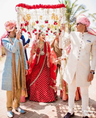 phoolon ki chaadar - bridal entry