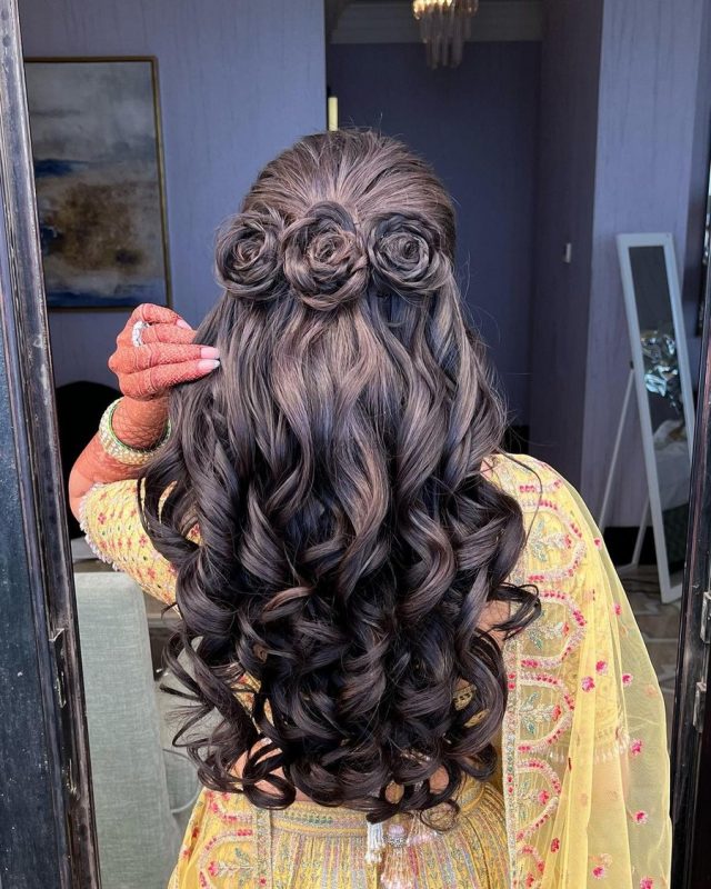 triple rose - wedding hair trends