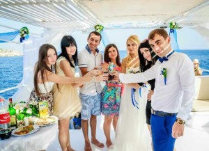 Wedding Party on a Yacht!