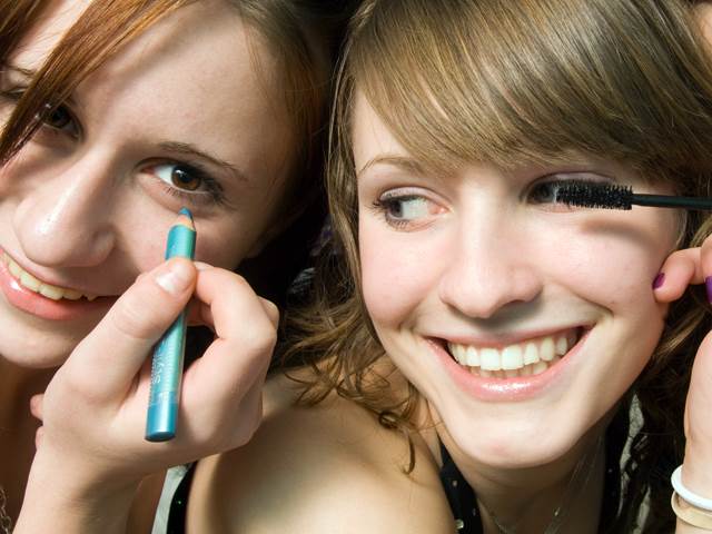 kids-makeup-5a-today-inline-large-bachelorette party ideas