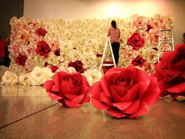 red-white-large-roses-backdrop-photo-booth-wedding