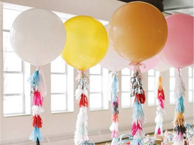 tissue-tassle-balloon-decor-ideas