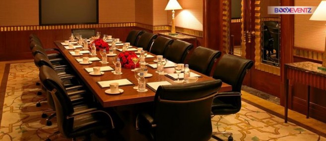 hi-tech-boardroom-itc-grand-central