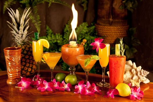 tropical Hawaiian drinks- cocktail party theme ideas