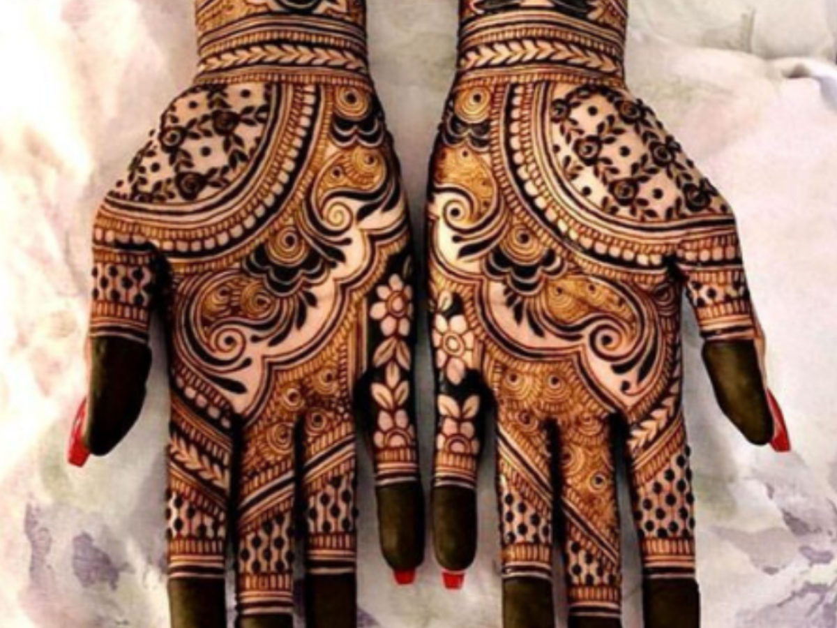 12 Indian Bridal Mehendi Designs that are Trending in Weddings