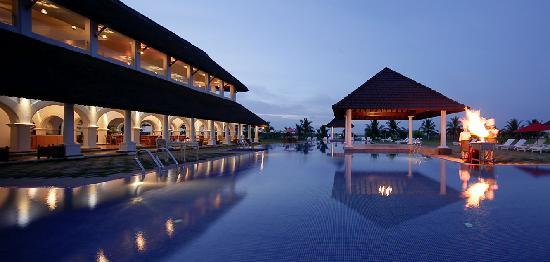 Le Pondy Beach Resort 