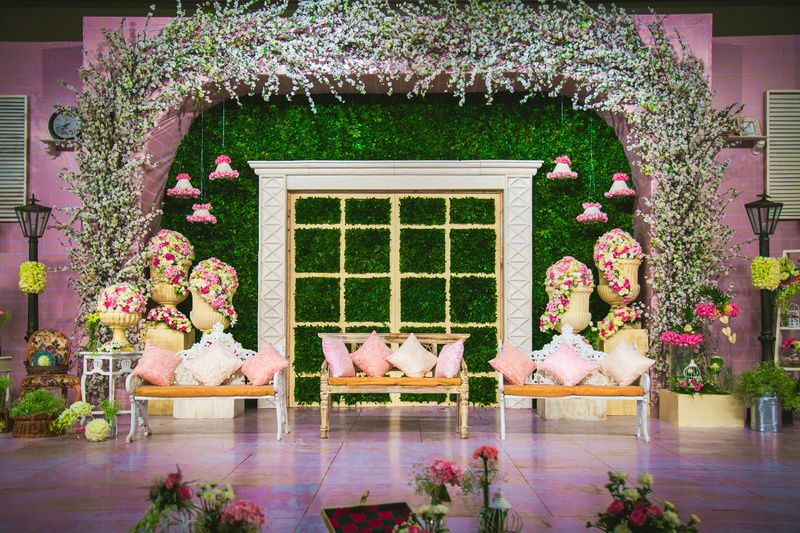 Green Stage Decoration