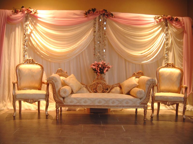 Stylish Couch Wedding Stage