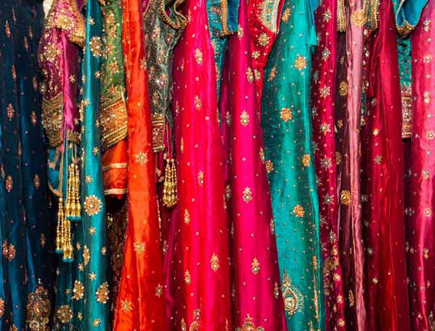 Wedding Shopping in Mumbai at Manish Market