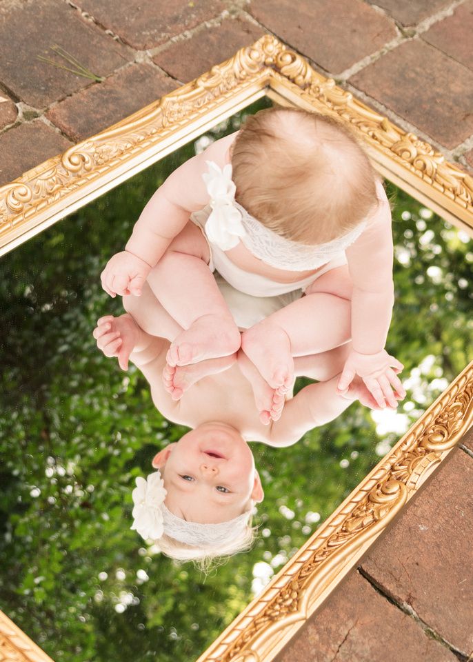 25 Baby Photoshoot Ideas that are Cute and Creative