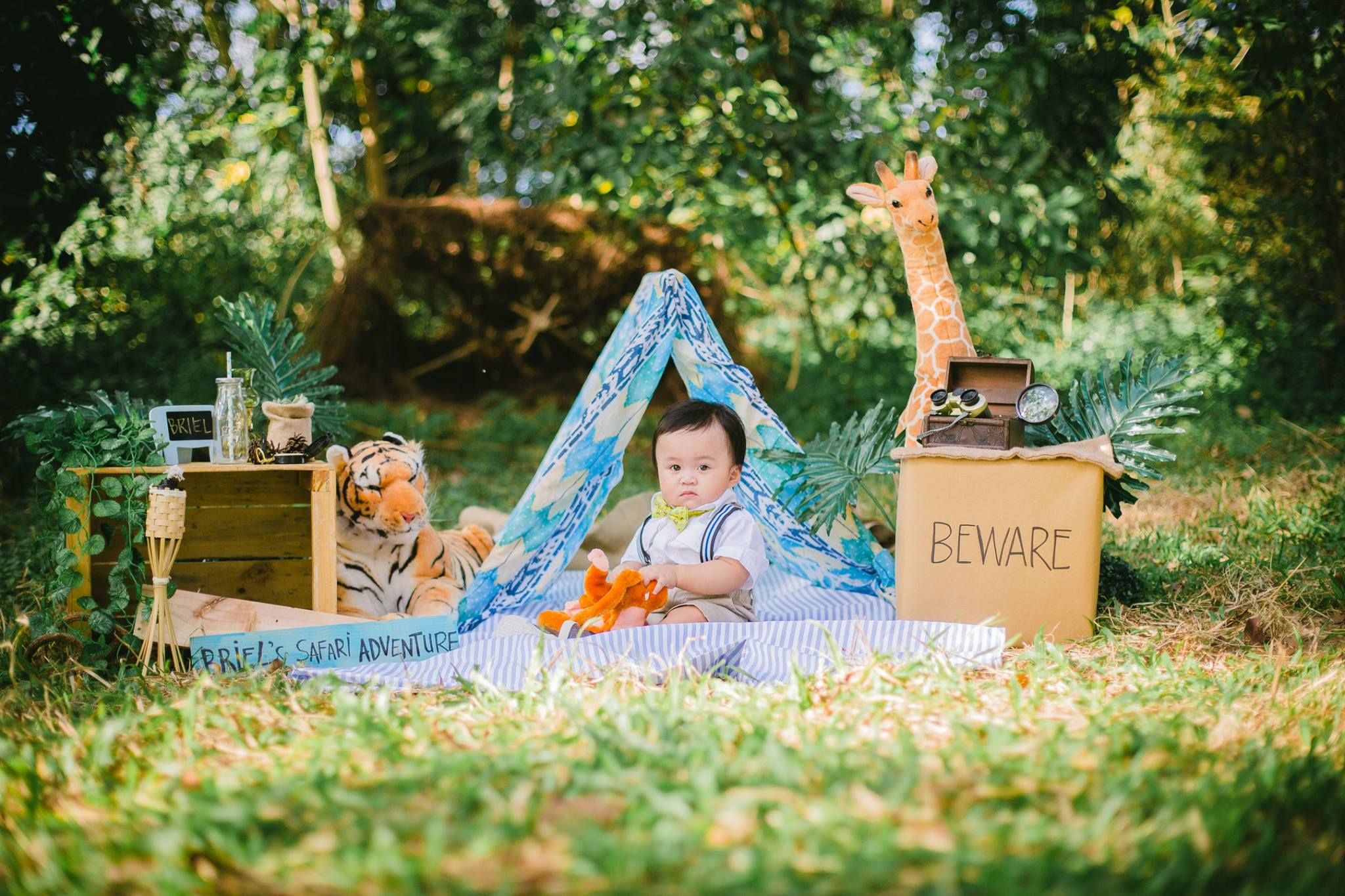 25 Baby Photoshoot Ideas that are Cute and Creative