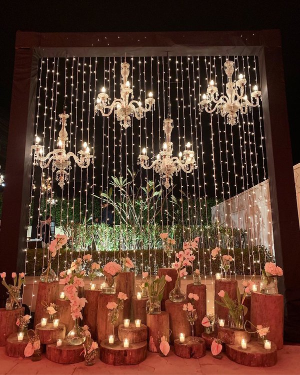 Shimmery Photo booth for Sangeet