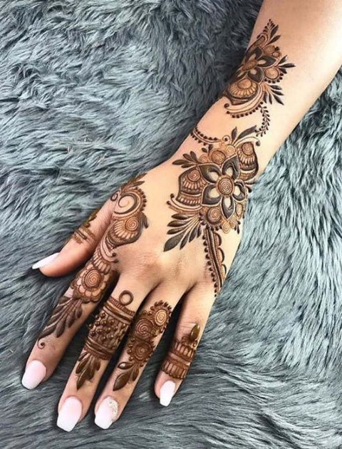 Authentic Arabic Mehendi Designs 