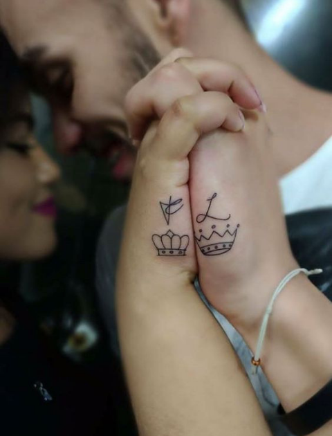 38+ Unique Couple Tattoos For All The Loʋers Out Theɾe! - mysteriousevent.com