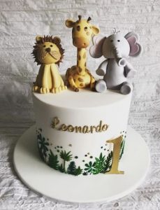 Animal Themed 1st Birthday Cake Ideas: