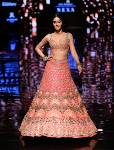 Lakme Fashion Week 2019, Lakme Fashion, Lakme Fashion Show, Indian wedding outfits, Indian wedding fashion, Lakme fashion week dresses