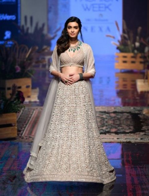 Lakme Fashion Week 2019, Lakme Fashion, Lakme Fashion Show, Indian wedding outfits, Indian wedding fashion, Lakme fashion week dresses