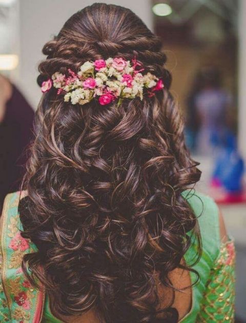 Navratri hairstyles, garba hairstyle, dandiya hairstyle, easy hairstyles for garba night, hairstyle for garba function, Navratri hairstyle step by step, hairstyle for garba night, Navratri hairstyle for long hair