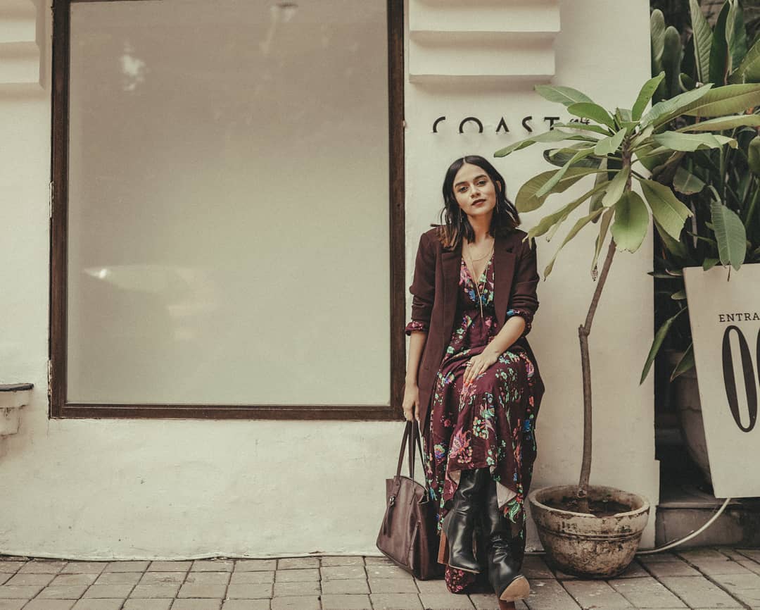 Winter Party Outfits: Maxi Dresses
