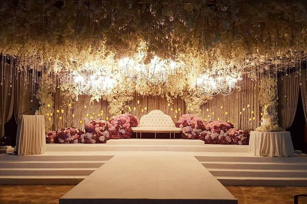 Reception Stage Decoration Ideas That Will Dominate 2020!