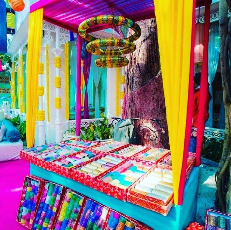 Bangle Stall 1