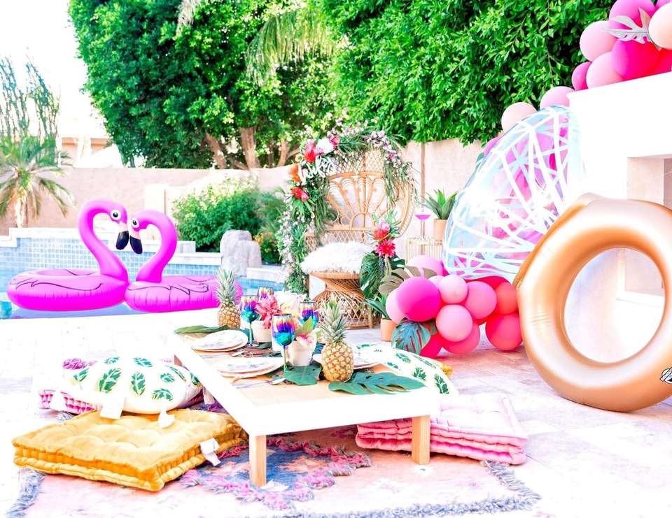 Summer pool party ideas, Pool party decorations, pool party , pool party ideas, party ideas, Backyard pool party ideas