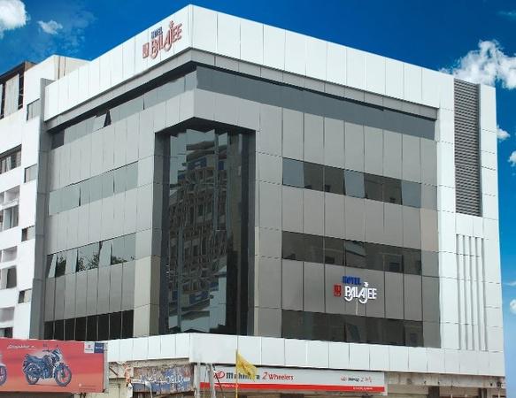 Hotel Balajee- Best Wedding Anniversary Venues in Hyderabad top Hyderabad wedding anniversary venues
