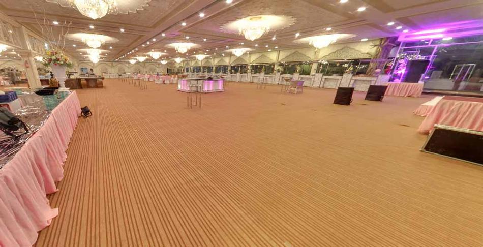 Courtyard Marriott- Best Wedding Anniversary Venues in Hyderabad top Hyderabad wedding anniversary venues