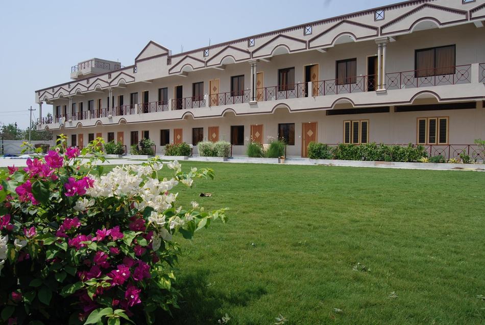 Shubakaarya Banquet Hall- Best Wedding Anniversary Venues in Hyderabad top Hyderabad wedding anniversary venues