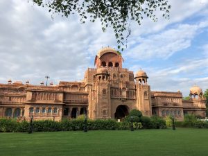 Khoobsurat, Lakshmi Niwas Palace Bikaner, Bollywood inspired Wedding Destination ideas