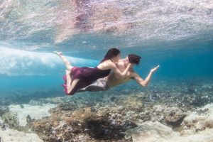 Underwater Honeymoon Photoshoot