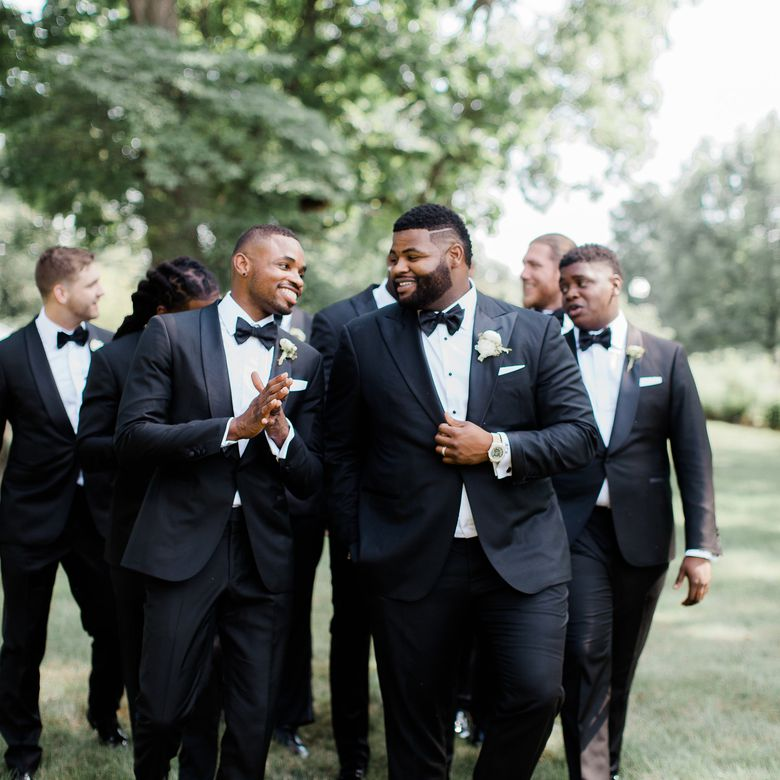 Groomsman duties of talking the groom out of problems