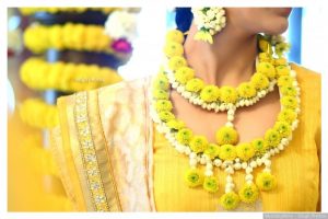 haldi flower jewellery, haldi jewellery designs, flower jewellery designs, haldi jewellery Haldi Flower Jewellery Designs- Necklace