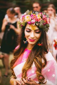 haldi flower jewellery, haldi jewellery designs, flower jewellery designs, haldi jewellery Haldi Flower Jewellery Designs- Flower Crown: