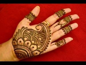 mehendi designs for kids _ palm moderate