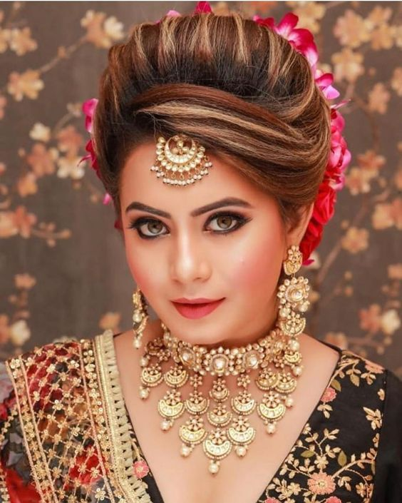 Decide Right Bridal Hairstyles for your Face Shape to Flaunt on D-day Decide Right Bridal Hairstyles for your Face Shape to Flaunt on D-day