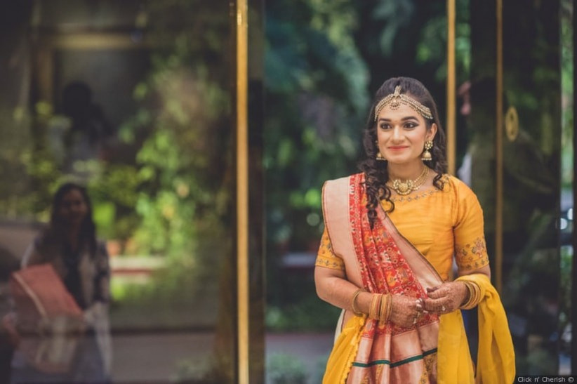 Decide Right Bridal Hairstyles for your Face Shape to Flaunt on D-day Decide Right Bridal Hairstyles for your Face Shape to Flaunt on D-day