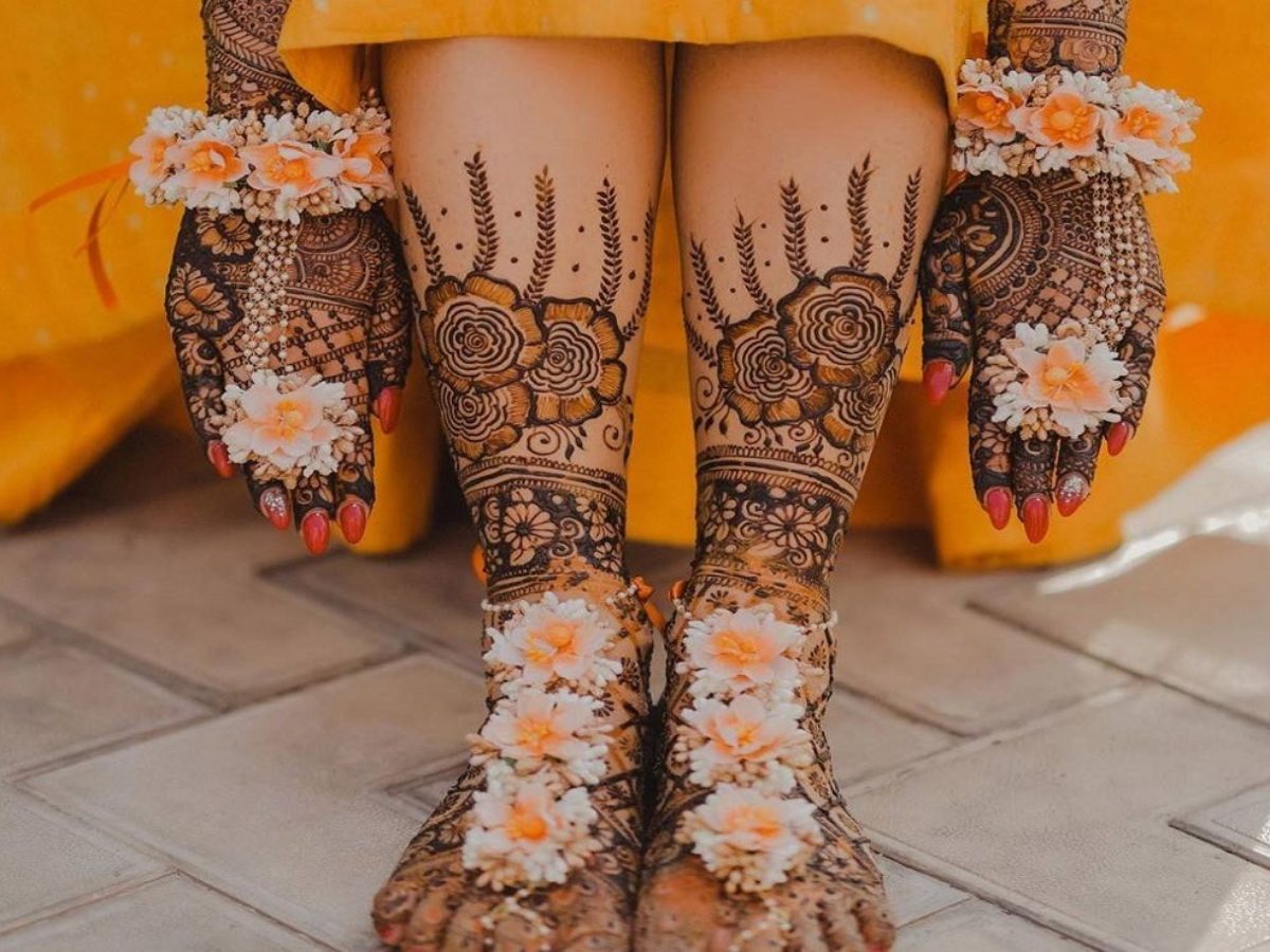 20 Mind Blowing and Unique Bridal Legs Mehndi Design for 2021 Wedding